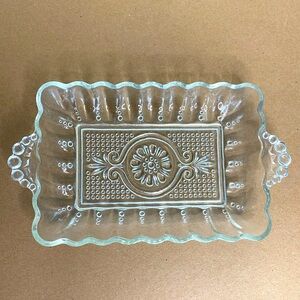 EUC Vtg Anchor Hocking Oblong Clear Glass Dish with Fan Handles Scalloped Dots